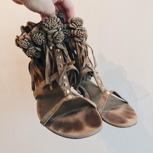 barely worn all-leather ASH round-toe fringe gladiator flat flip-flop sandals - Picture 1 of 3